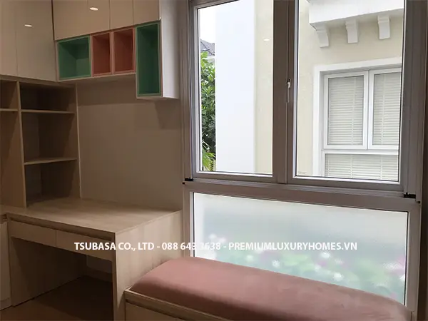 Thi công film dán kính cho biệt thự Palm Heights Quận 2